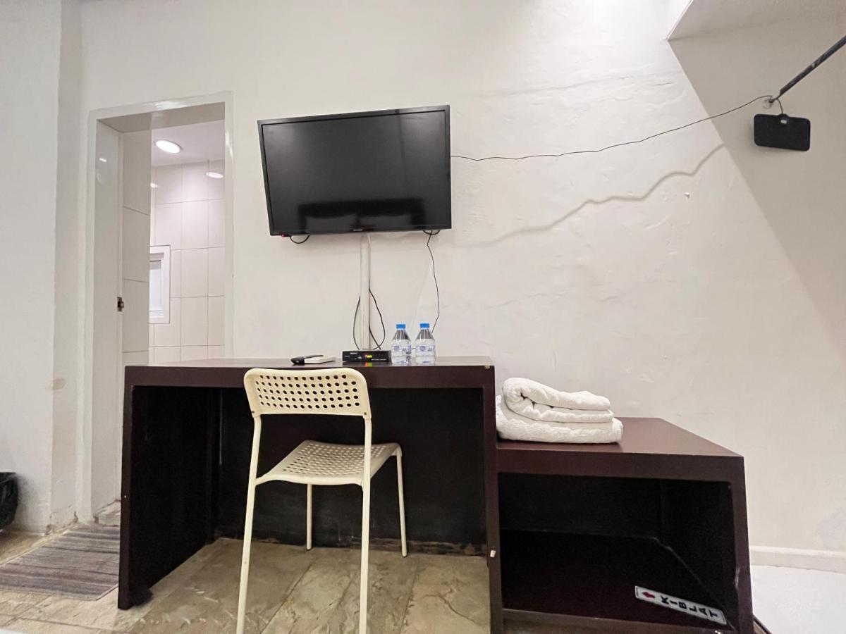 Reddoorz Near Kantor Walikota 美娜多 外观 照片